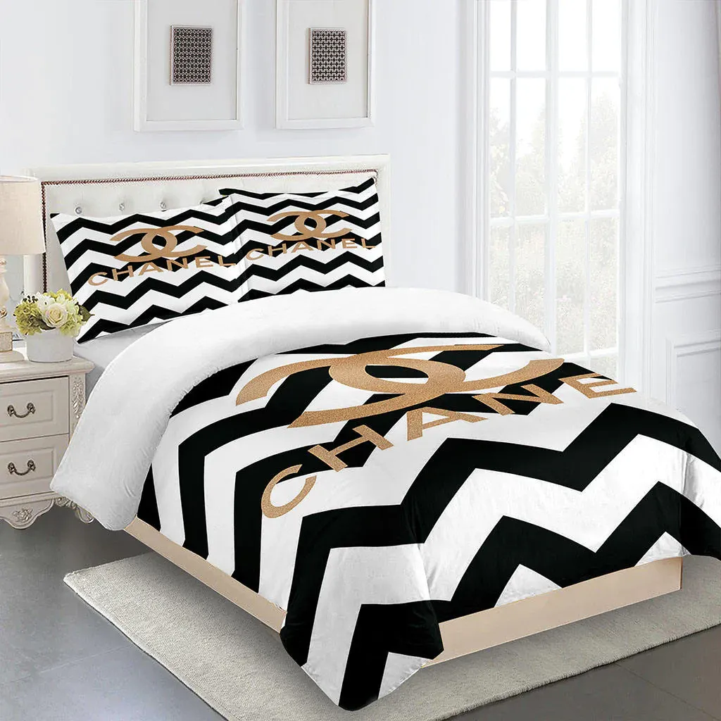 Chanel Golden Logo Ziczac Luxury Brand Premium Bedding Set