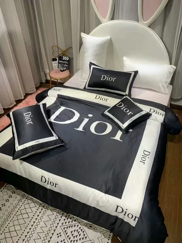 Dior Black White Luxury Brand Premium Bedding Set