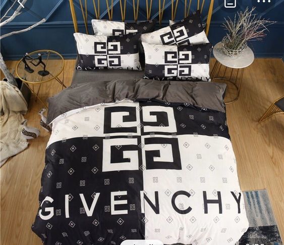 Givenchy Black And White Logo Luxury Brand Bedding Set