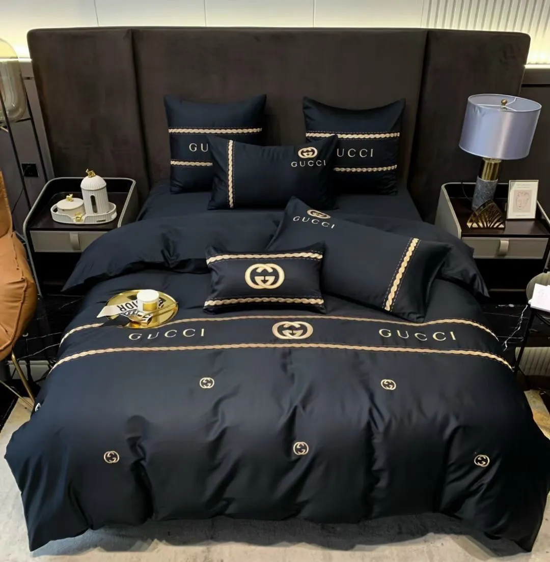 Gucci Black Premium Luxury Brand Bedding Set