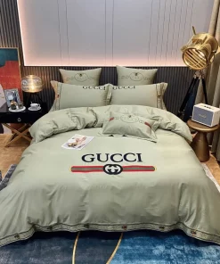 Gucci Pea Luxury Brand High End Premium Bedding Set