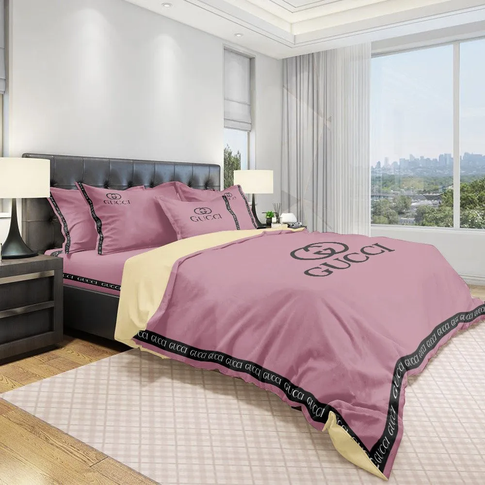 Gucci Purple Luxury Brand Bedding Set