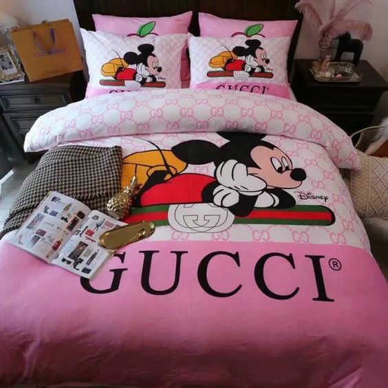 Gucci mickey mouse disney luxury brand bedding set