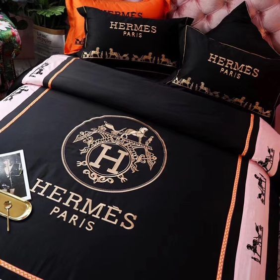 Hermes Black Premium Logo Luxury Brand Bedding Set