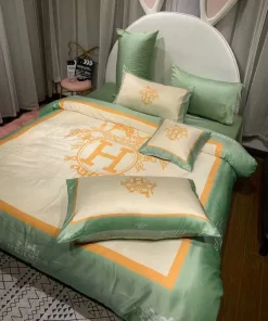 Hermes Light Green Luxury Brand Bedding Set