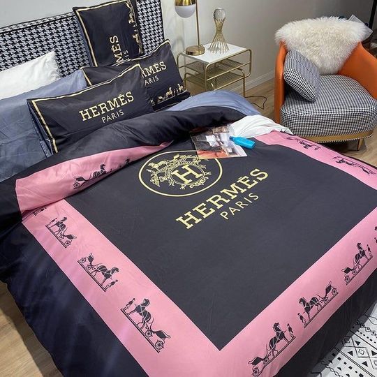 Hermes Logo Pinky New Fashion Luxury Brand Bedding Set