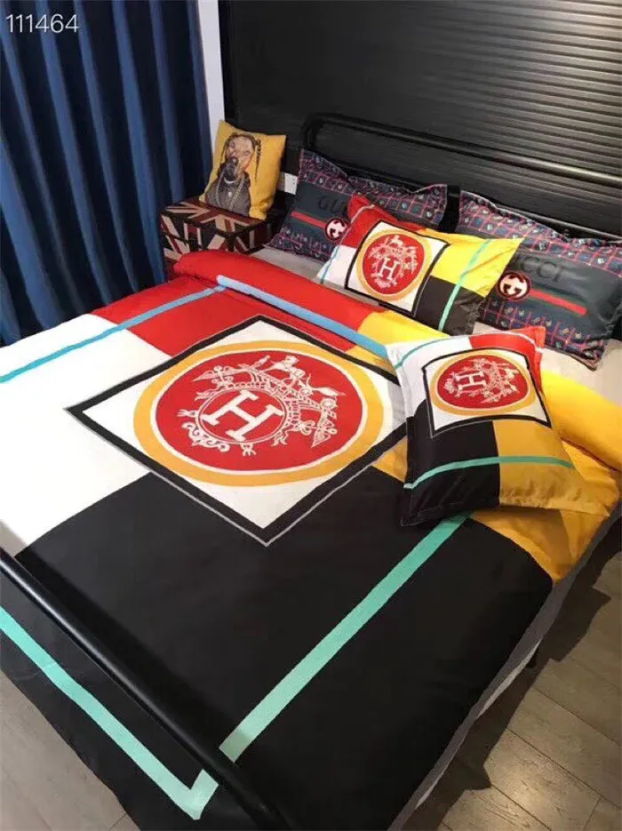 Hermes Mixing Color Luxury Brand Bedding Set