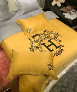 Hermes Paris Yellow Luxury Brand Premium Bedding Set