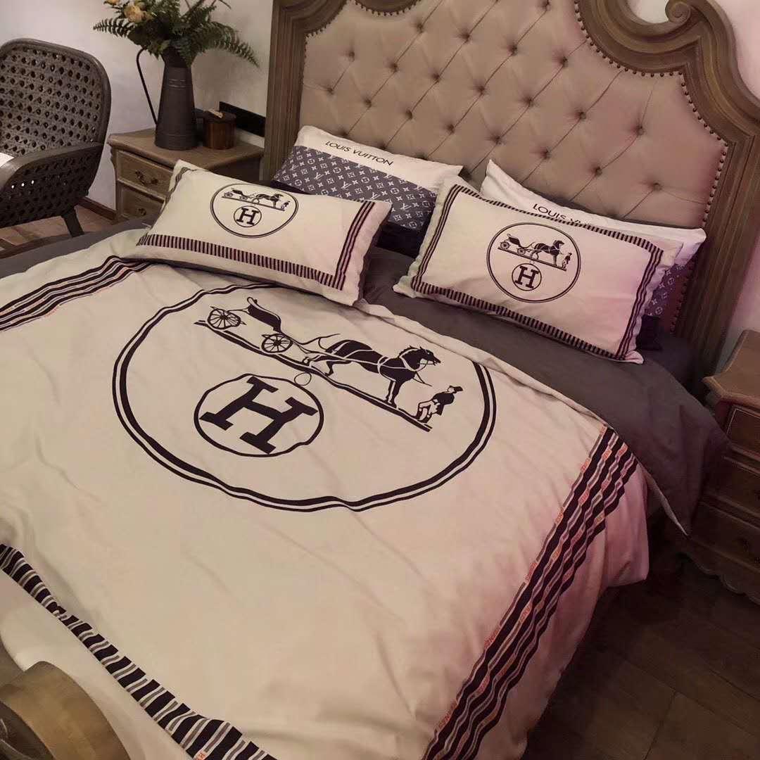 Hermes White Luxury Brand Bedding Set