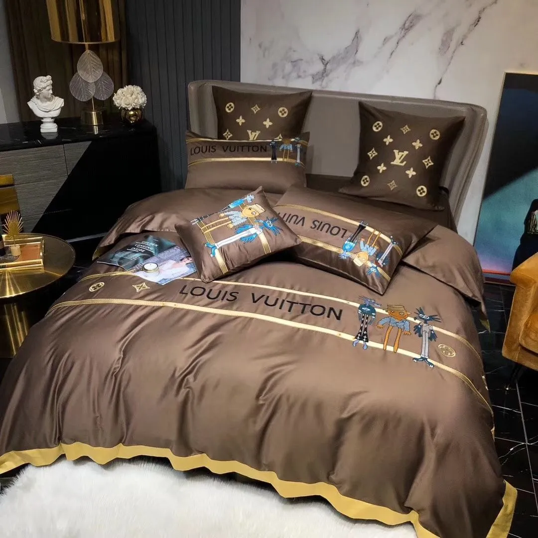 Louis Vuitton Brown Luxury Brand Premium Bedding Set