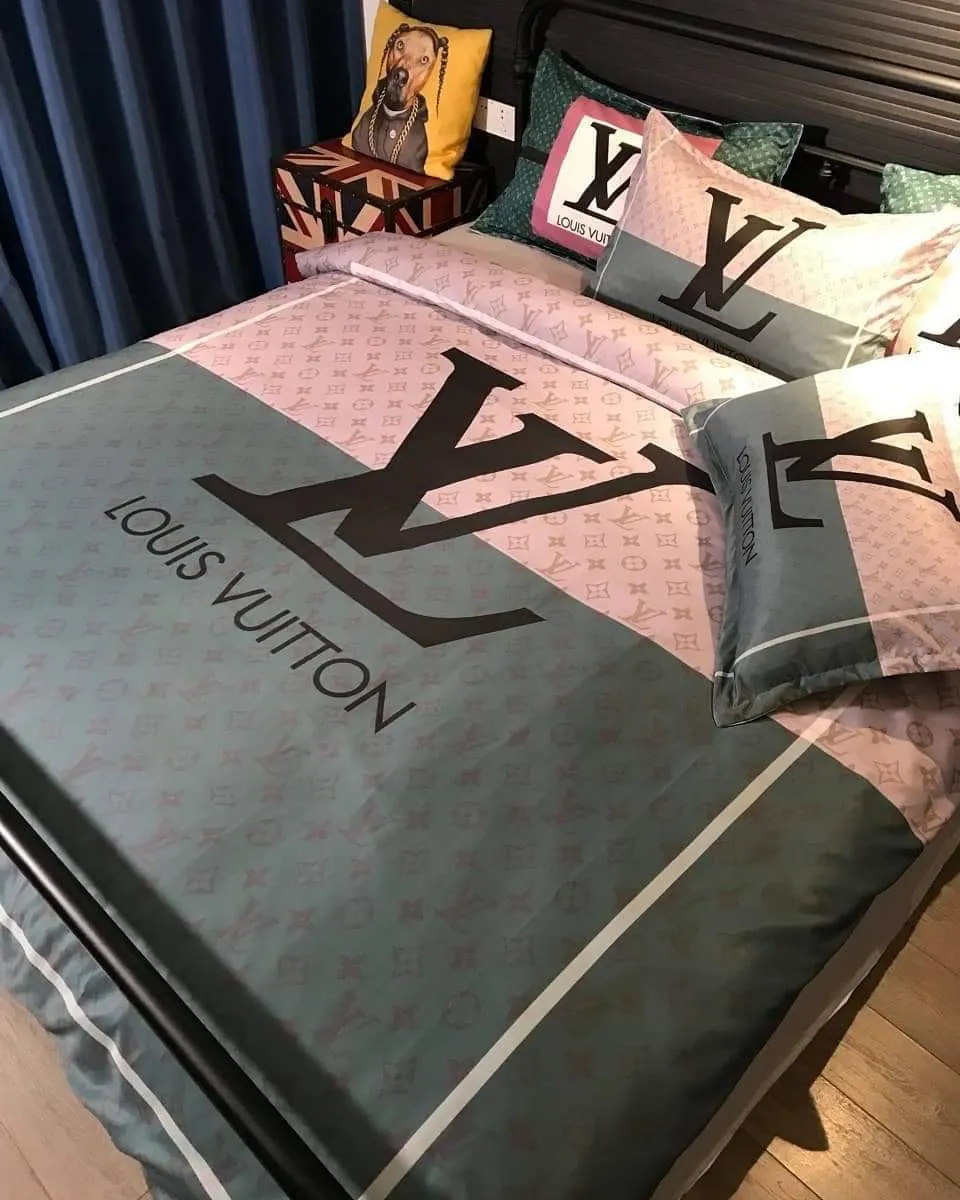 Louis Vuitton Pink Grey Luxury Brand Bedding Set